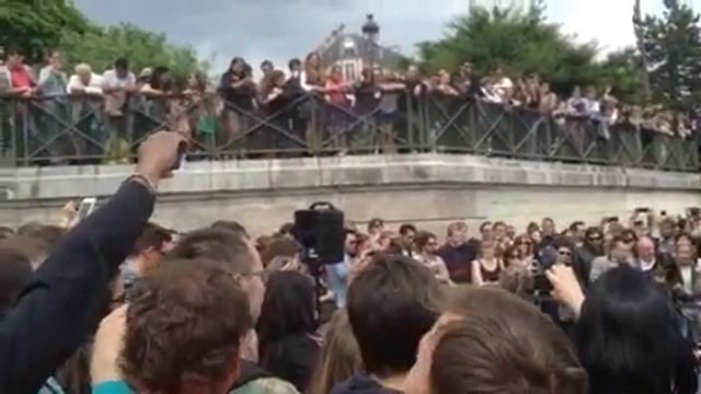 Jamie Cullum @ Sacre Coeur смотреть онлайн