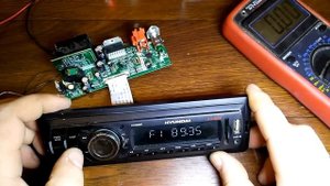 Китайская магнитола HYUNDAI H-CCR8097 не подаёт признаков жизни