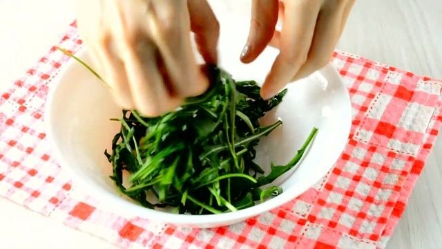 Салат с хамоном и рукколой, шикарное блюдо, праздничный, изумительный салат