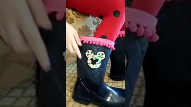 Футболка с пайетками меняет цвет. смотреть онлайн