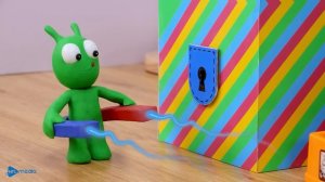 Pea Pea Makes Train Toy out of Pepsi Can - Cartoon for kids