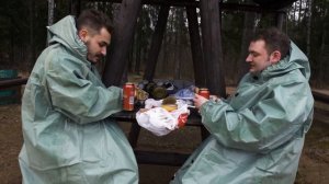 Юлик и Кузьма пытаются не блевануть