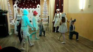 Пляшут белки, пляшут зайцы...