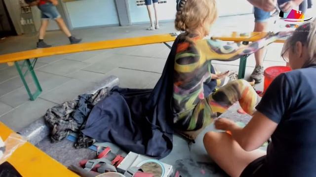 Bodypainting Teufelshöhle Pottenstein смотреть онлайн