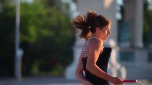 Девушка со скакалкой: лучшие трюки в мире