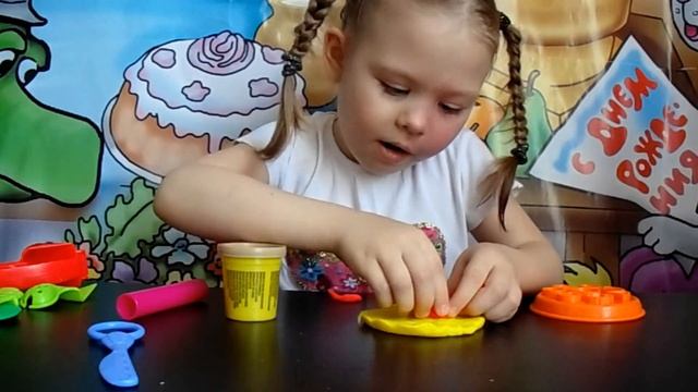 ❂Делаем ПИЦЦУ из пластиллина Плэй до/PIZZA from plastillin Play doh смотреть онлайн