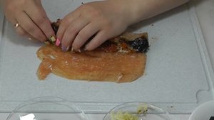 Куриные рулетики с черносливом и курагой.Куриные грудки.Chicken rolls with prunes and dried apricot
