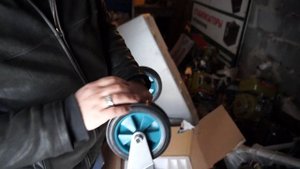 обзор-распаковка ленточной пилы Makita LB1200F