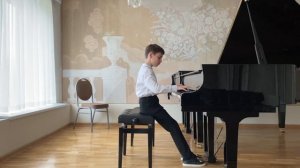 Гаврилов Кирилл, 19.09.2012, 10 лет. С.Майкапар «Танец марионеток».