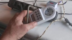 Простейший инкубатор,