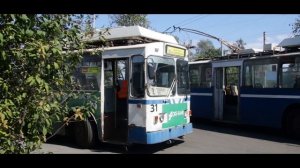 НОВГОРОДСКИЙ ТРОЛЛЕЙБУС - РАЗВАЛИВАЕТСЯ, НО ЕДЕТ!