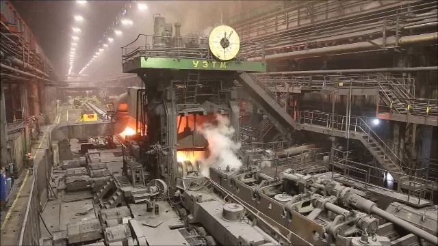 Заглянул в гости на ЕВРАЗ Нижнетагильский металлургический комбинат (ЕВРАЗ НТМК) смотреть онлайн