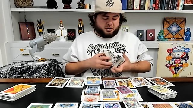 TAURUS ? TWO LOVE INTERESTS ARE EXPECTING YOU TO CHOOSE THEM ? Thoth Tarot Reading смотреть онлайн