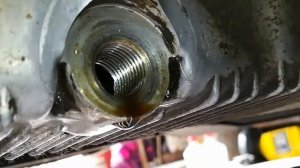 Volkswagen Jetta обошлась резьба сливной пробки двигателя восстановление