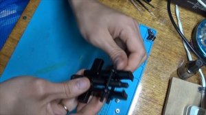 Съемник для подшипников с OZON. Снимаю подшипник с якоря пылесоса Ракета-12А.