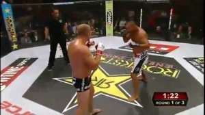 Fedor Emelianenko  vs Dan Henderson - Strikeforce Fedor vs. Henderson - 30 juillet 2011