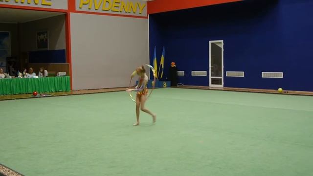 Авилкина Валерия, обруч, 12 Международный турнир"Золоте левеня", 2017 смотреть онлайн