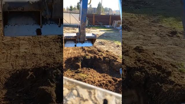 планировка участка в сухую погоду,снимаем дерн и трамбовка. смотреть онлайн