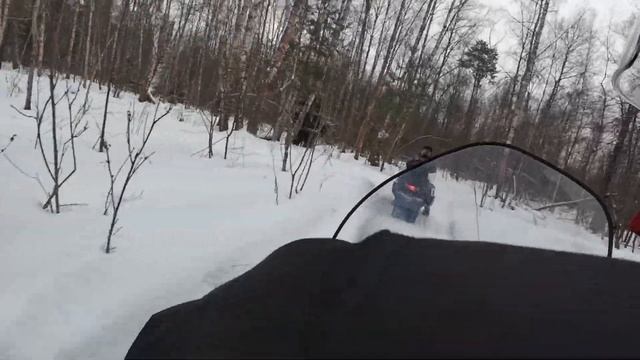 ПОКАТУШКИ С ПЛЕМЯННИКОМ НА СНЕГОХОДЕ / ЧУТЬ НЕ ПЕРЕВЕРНУЛИСЬ смотреть онлайн