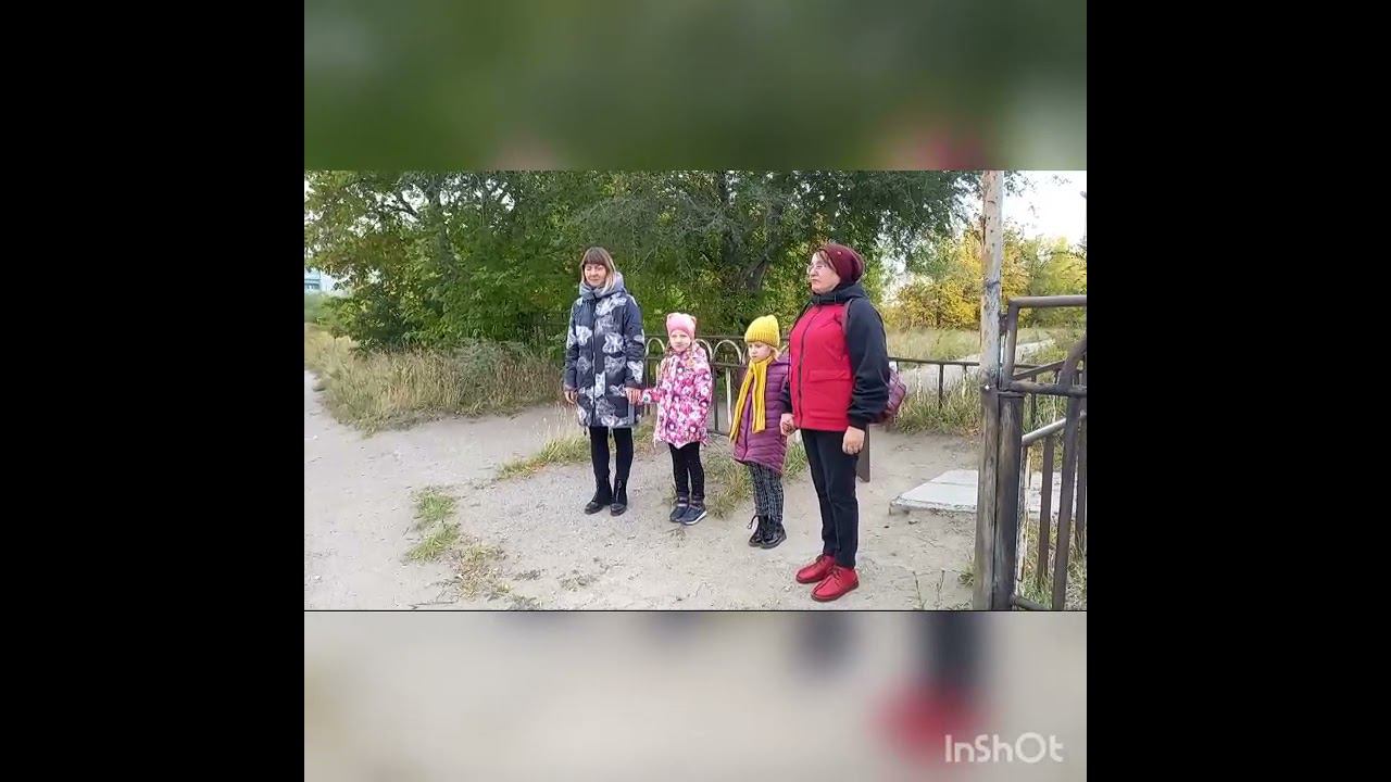 обучающий ролик 3 « Как правильно переводить ребёнка через дорогу» смотреть онлайн