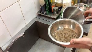 Видео рецепт "Постная Соба с овощами "