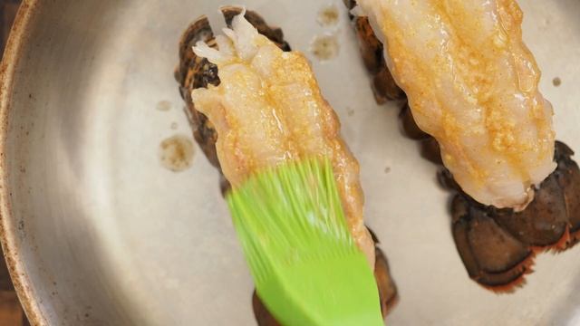 Simple Broiled Lobster Tails - Done in 10 Minutes смотреть онлайн