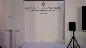 Видео показ нижнего белья Ellipse и чулков Silca CPM сентябрь 2017.mp4