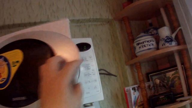 Горячий салат из морского коктейля в микроволновке холостяцкий рецепт