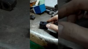 Простая деталь для мерседес 814