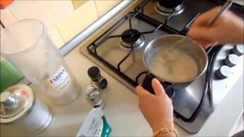 Итальянская Кухня -Соус Бешамель рецепт Бешамелла как приготовить за 5 минут Salsa Besciamella