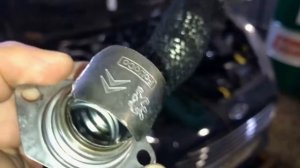 Снимаем и чистим клапан EGR на Ford Fiesta 1,5TDCI