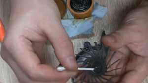 Как почистить ноутбук от пыли