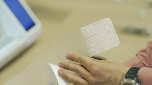 Противоударная пленка FaceGadget.