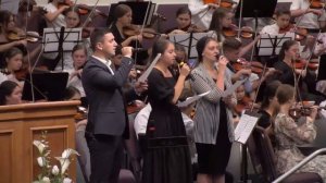 КРАСИВОЕ ПЕНИЕ под скрипичный оркестр «В воскресенье первом том чудесном»