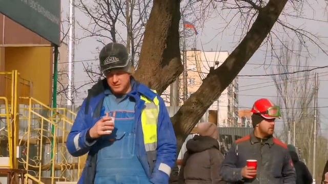 МАРИУПОЛЬ похоже Вернулись Все Жители Транспорта не хватает ?Восстановление 01.02.24#мариуполь