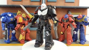 McFarlane Toys Warhammer 40K Raven Guard Veteran Sergeant Action Figure Unboxing and Review