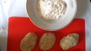Котлеты из куриного фарша: с луком и манкой