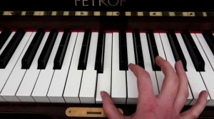 КАК ИГРАТЬ D7 С ОБРАЩЕНИЯМИ НА ПИАНИНО? ЭКЗАМЕН ПО СОЛЬФЕДЖИО