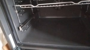 Распаковка — Электрический духовой шкаф Bosch HBG538EW6R