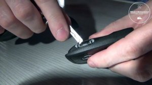 Wymiana baterii w kluczyku Mercedes-Benz Sprinter w907 w213 | how to replace the battery in the key