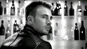 Музыка из рекламы Gucci Guilty – She Does The City (Chris Evans, Evan Rachel Wood) (2010)