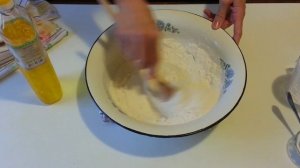 Хлебное_тесто_(дрожжевое_тесто)(1080p).mp4