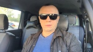 Лада Ларгус Не сразу тухнет лампа давления масла.
