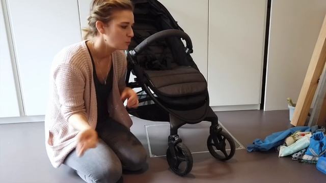 UNSER NEUER BUGGY l Unboxing! nikimotion Autofold l AB IN DEN PARK l MAMA ALLTAG VLOG l HelloCathi смотреть онлайн