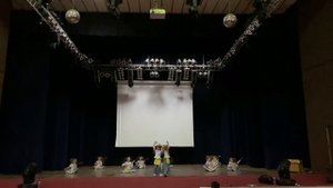 танец "Бабки ежки "