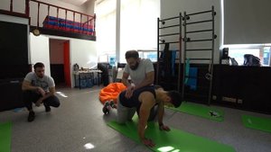 Стабилизация поясницы в положении стоя на четвереньках