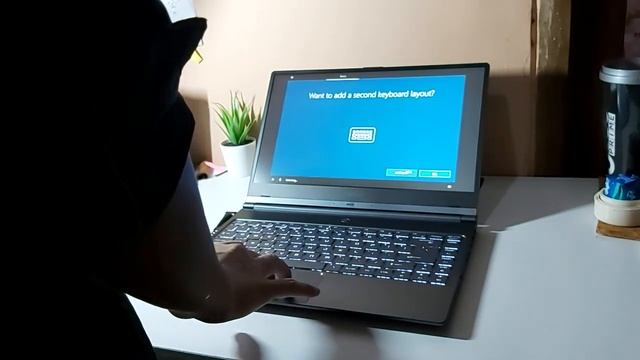 Unboxing Laptop MSI Modern 14 смотреть онлайн