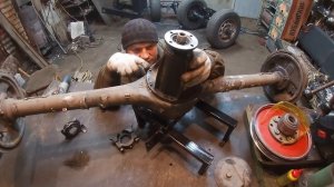 Проходной мост из вазовского . Для минитракторов и вездеходов.