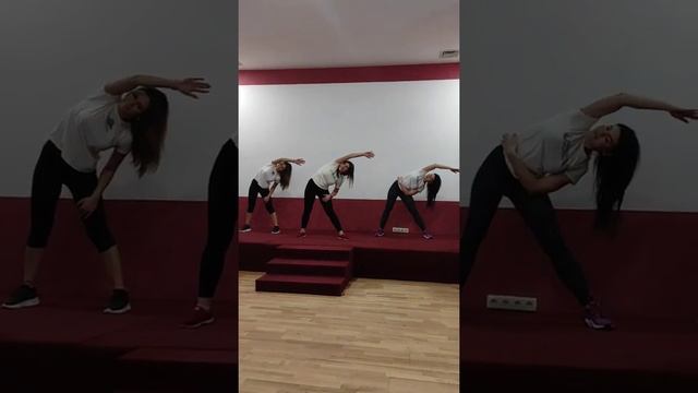 Наша зарядка на Бизнес Ретрите. Коробовы Хутора, база отдыха Карнавал (Харьков), январь 2022 год.✌? смотреть онлайн