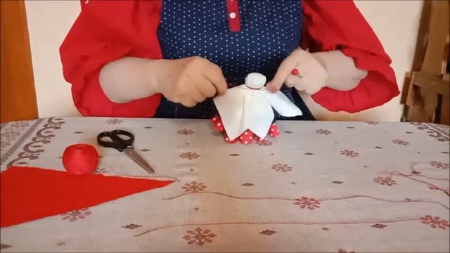 "Кукла-колокольчик", мастер-класс от народного мастера Брянской области Натальи Михалькиной смотреть онлайн